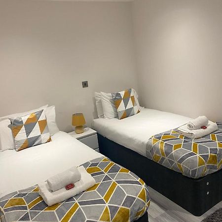 Vibrant 2 Bedroom Apartment - Bhx Airport Sheldon  Buitenkant foto