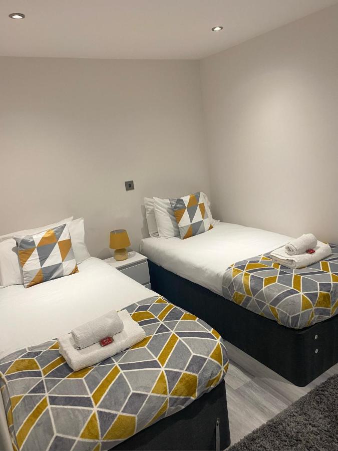 Vibrant 2 Bedroom Apartment - Bhx Airport Sheldon  Buitenkant foto