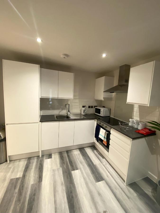 Vibrant 2 Bedroom Apartment - Bhx Airport Sheldon  Buitenkant foto